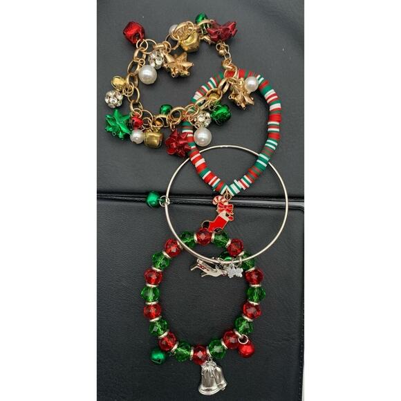 Lot Of 4 Different Christmas Themed Bracelets - Picture 1 of 7